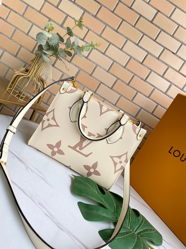 ルイヴィトンバッグ側面デザイン